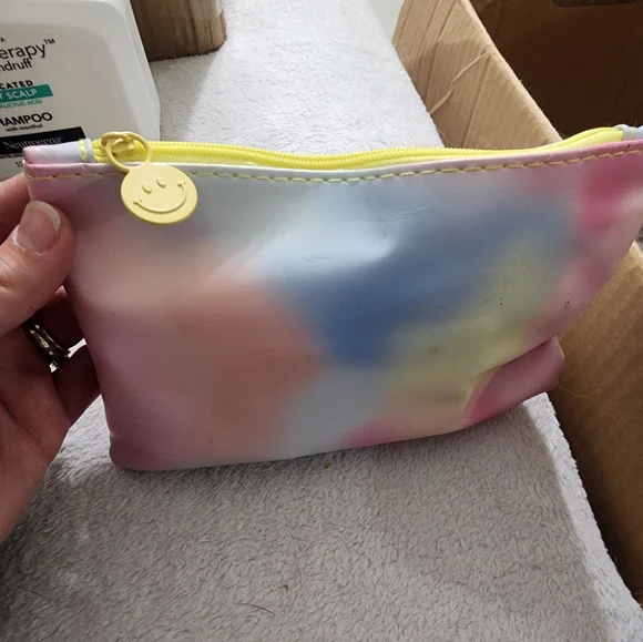 ipsy Multicolor Makeup Bag A Lot Of Expensive Make Up, Blush, Eyeshadow, Mascara - Picture 5 of 5